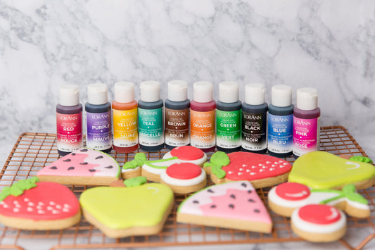 Our Easy Guide to Liquid Gel Food Coloring - Plus Blending Tips!
