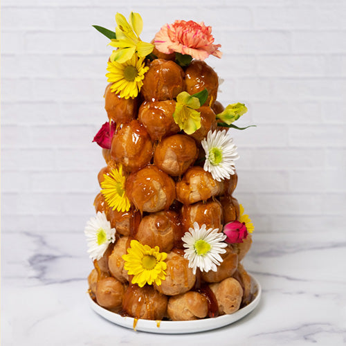 Caramel Croquembouche