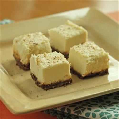 Eggnog Cheesecake Bars