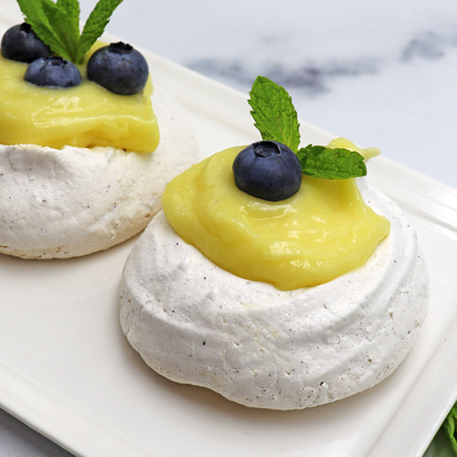 Simple Vanilla Pavlova with Lemon Curd
