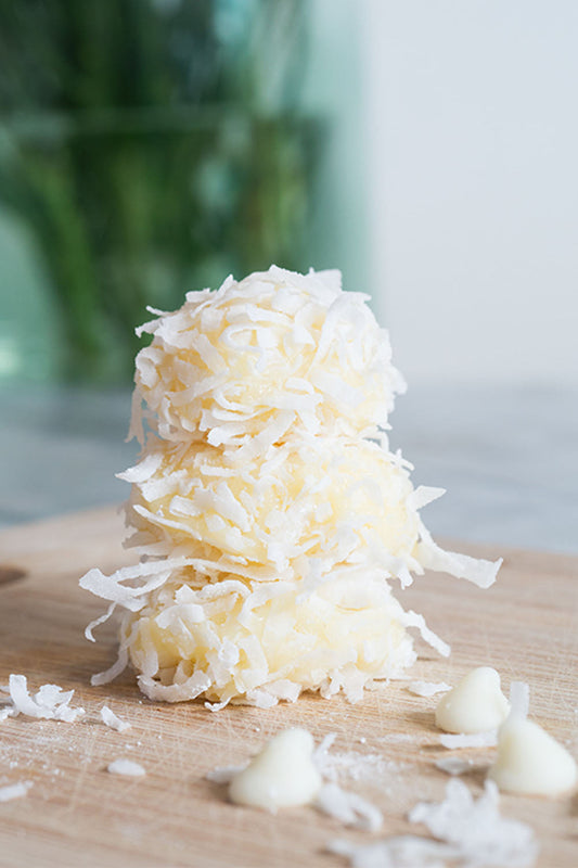 7 Tasty Treats for a Tropical-Themed Party